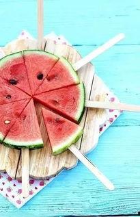 蝴蝶吃瓜叉,瓜叉间觅食奇观