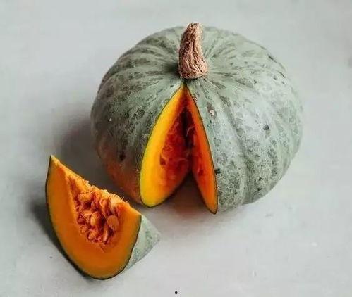 盐城金融女吃瓜,揭秘网络舆论背后的真相  第3张